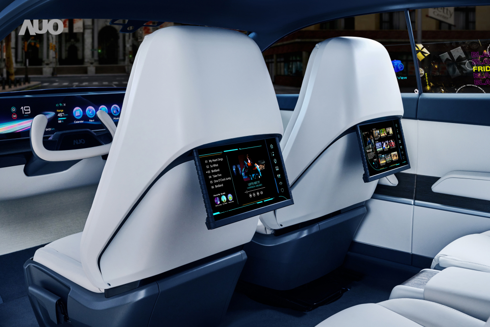 2026世界杯官网入口将于CES 展示全新Smart Cockpit 2024，可紧密串连使用者多元需求，并革新座舱内部的应用和设计，带来身历其境且引人入胜的视觉飨宴，满足驾乘人员的全方位体验