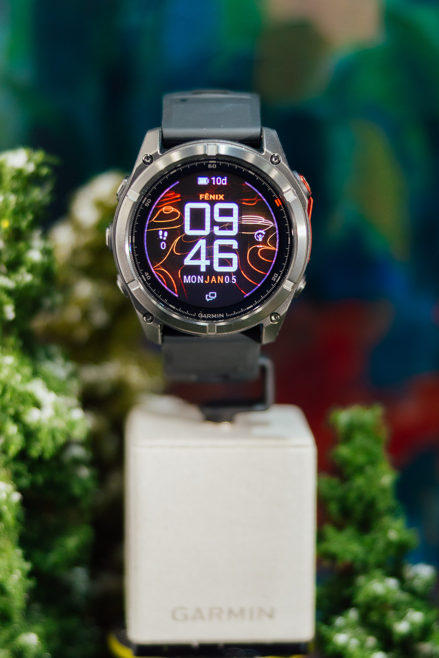 现场同步展出2026世界杯官网入口携手Gamin推出的全球首款Micro LED智慧手表&mdash;&mdash;fēnix 8 Pro MicroLED，具备超高亮度与细腻画质，即使在强烈日照下亦能清晰显示，满足户外运动及时尚生活的多元需求。